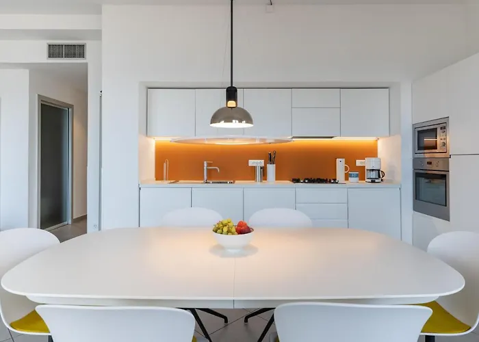 Lägenhet Terre Bianche By Interhome